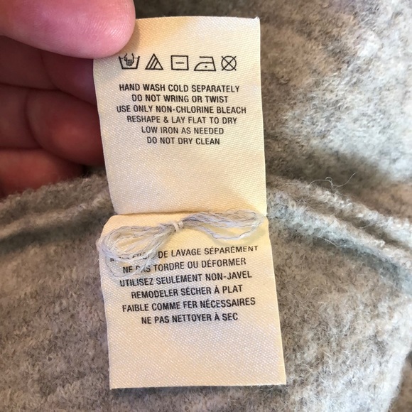 Anthropologie Knitted & Knotted size Medium Painted Floral Soft Cozy $178 NEW - Picture 15 of 16